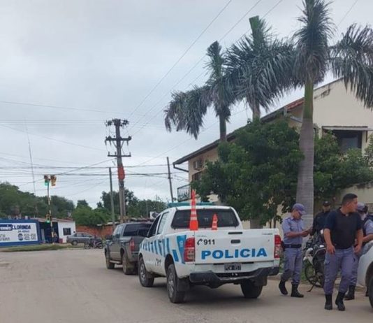 CLORINDA: La Policía detuvo a varias personas y secuestró una camioneta, motocicleta, dinero y celulares
