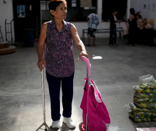 Según analistas, el Gobierno llegará a las elecciones con más del 42% de la población bajo la línea de pobreza