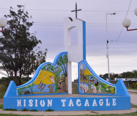 MISION TACAAGLE: Originarios cortan la Ruta Nacional 86 en inmediaciones del acceso a su comunidad.