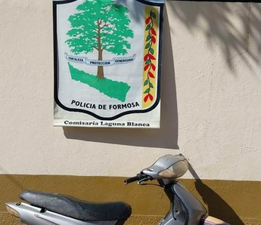 LAGUNA BLANCA: La Policía secuestró una motocicleta con la que ocasionaban ruidos molestos con el caño de escape