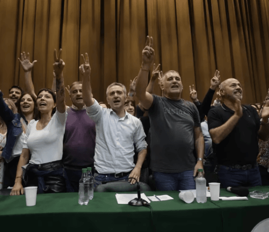 Confirman que Cristina Kirchner encabezará un acto el 25 de mayo y a pesar de su negativa insistirán para que sea candidata