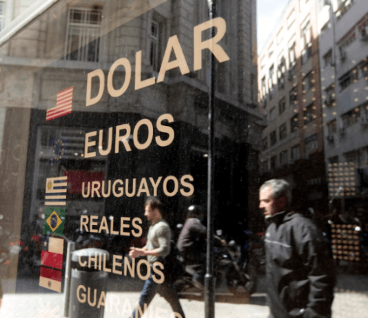 DÓLAR BLUE HOY: A cuánto cotiza el viernes 19 de mayo