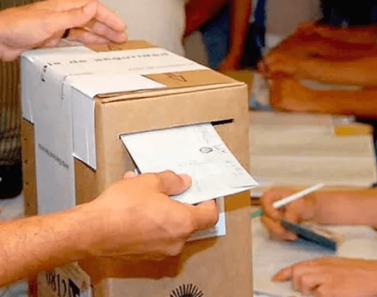 Dos días de licencia para agentes públicos que voten fuera del lugar de residencia