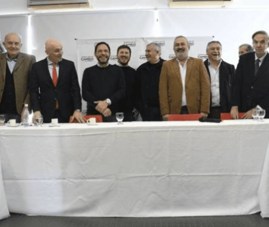 JUNTOS POR EL CAMBIO mantiene el sello e incorpora otros partidos