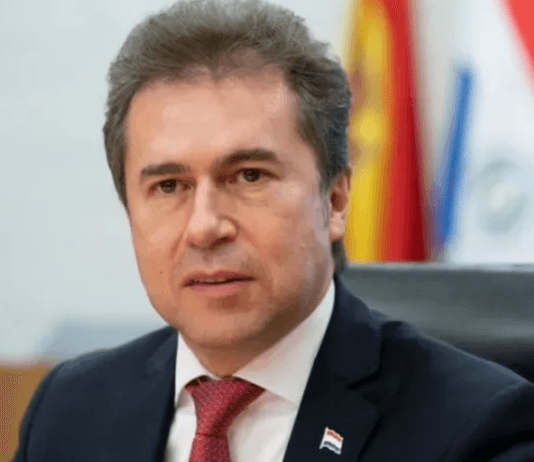 Un ministro de Paraguay propuso crear una muralla en la frontera con Argentina para frenar el contrabando