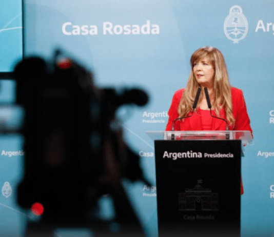 Cerruti afirmó que «en la Argentina no hay hambre» y negó la existencia de una «crisis» económica