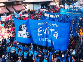 Denuncian que le sacan 10 mil pesos a beneficiarios de planes sociales para pagar fiscales del Movimiento Evita