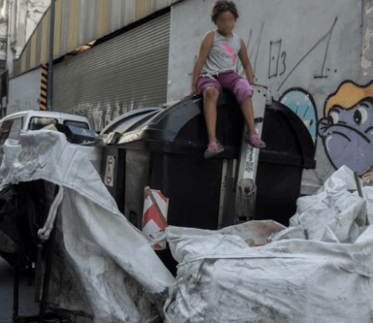 POBREZA: En último año, 2,7 millones de personas pasaron a ser pobres
