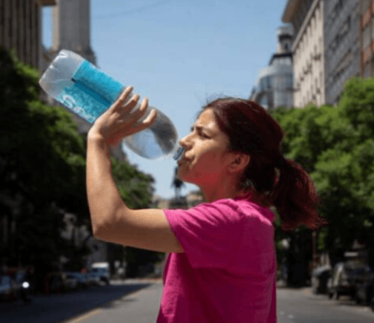 Increíbles 30 grados en agosto: aseguran que se viene el verano más caluroso de la historia