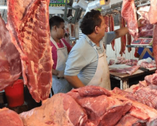 Estiman que los precios de la carne tendrán en agosto la inflación más alta en 18 años