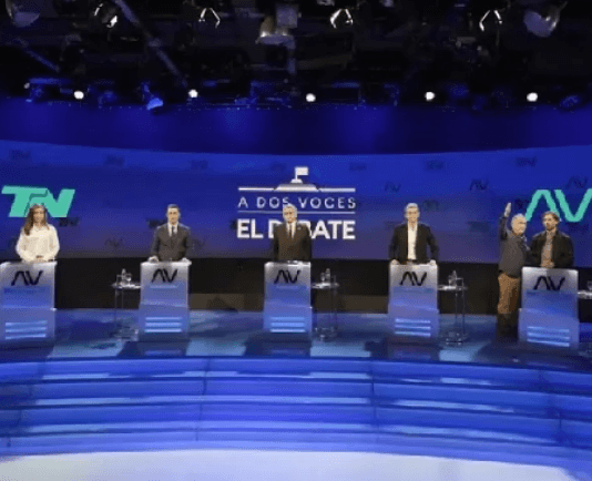 DEBATE DE VICES: Polémicas, fuertes cruces y chicanas personales en el debate en vivo
