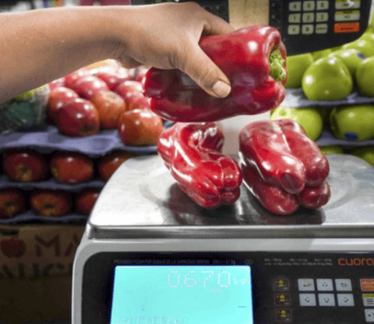El INDEC informa la inflación de agosto, que sería la más alta en 21 años