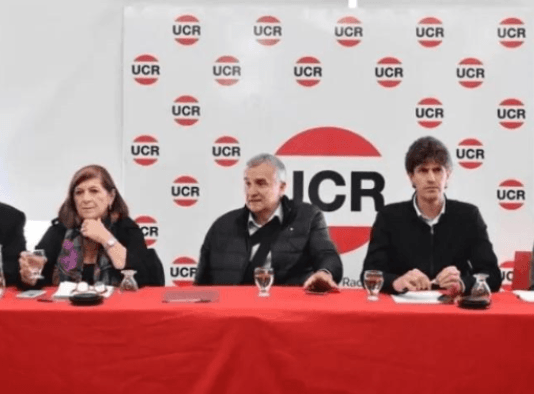 La UCR confirmó que no acompañará a Massa ni a Milei en el balotaje