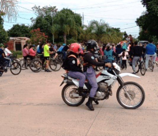 LAGUNA BLANCA: La Policía acompañó en la Bicicleteada por la Novena de San Francisco de Asis,