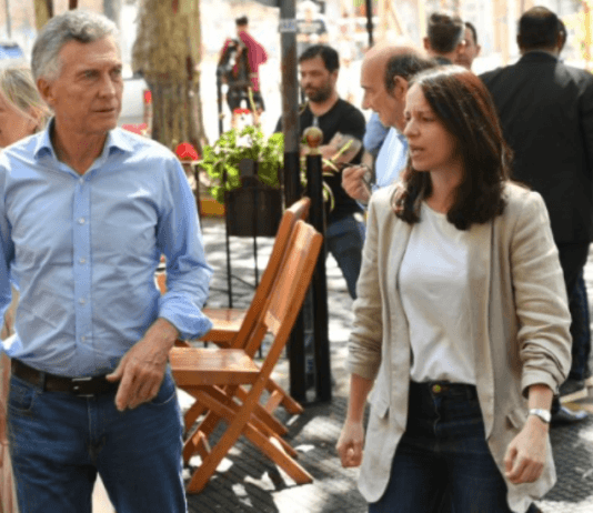 Macri se sumó a la campaña de Bullrich: repartió boletas con candidatos de Juntos por el Cambio