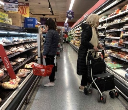 La inflación de octubre fue de 8,3% y acumuló 142,7% en 12 meses