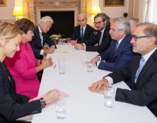 La deuda pública creció 30% en el gobierno de Alberto Fernández y llegó a un récord en octubre