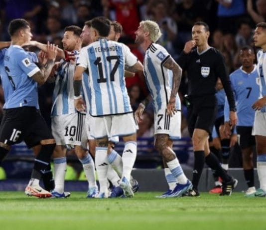 ELIMINATORIAS: La Selección Argentina perdió su invicto ante Uruguay en la previa del clásico contra Brasil