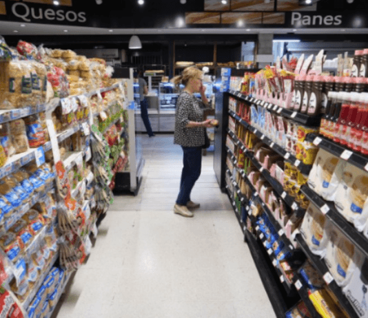 Advierten que la inflación de octubre habría superado el 10%