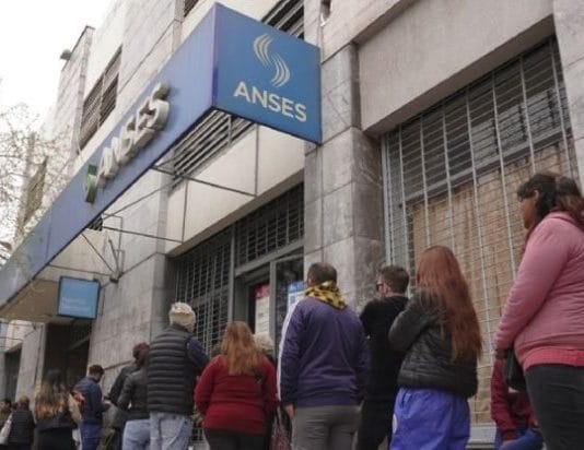 NUEVO GOBIERNO: Qué puede pasar con las pensiones y jubilaciones en el Gobierno de Milei