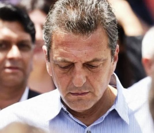 EFECTO POST DERROTA: Un gremialista K liquidó a Sergio Massa y a Alberto Fernández por irse de la Argentina