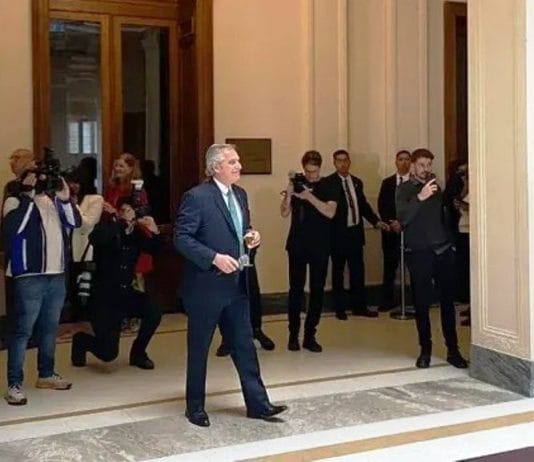 Alberto Fernández se despidió de Casa Rosada con una autocrítica sobre la pobreza