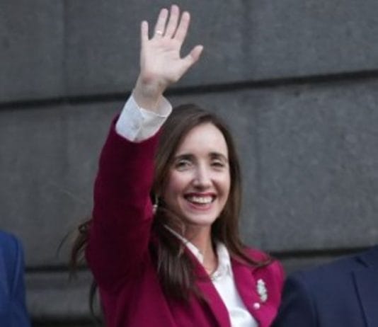 Villarruel reúne a los jefes de bloque para definir las autoridades de la Cámara