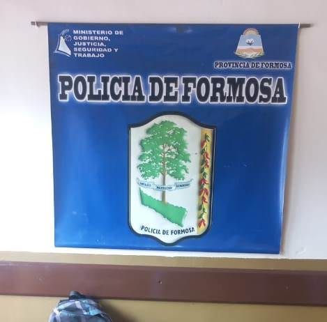 LAGUNA BLANCA: Recuperaron elementos sustraídos con retención de un menor de edad.