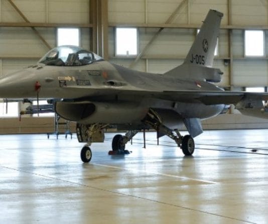 Argentina le comprará 24 aviones de combate F-16 a Dinamarca con el aval de Estados Unidos