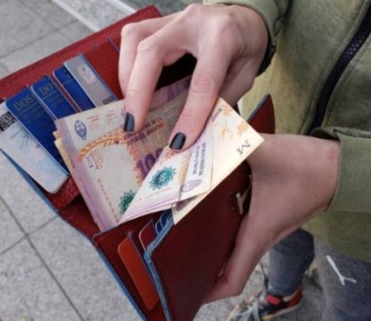 Milei canceló el adelanto de fondos al Banco Nación y peligra el pago de sueldos
