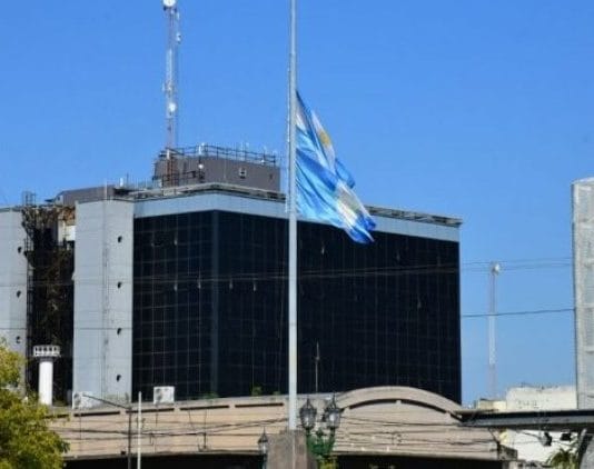 Gildo Insfrán extendió el receso en la Administración Pública hasta el 29 de febrero
