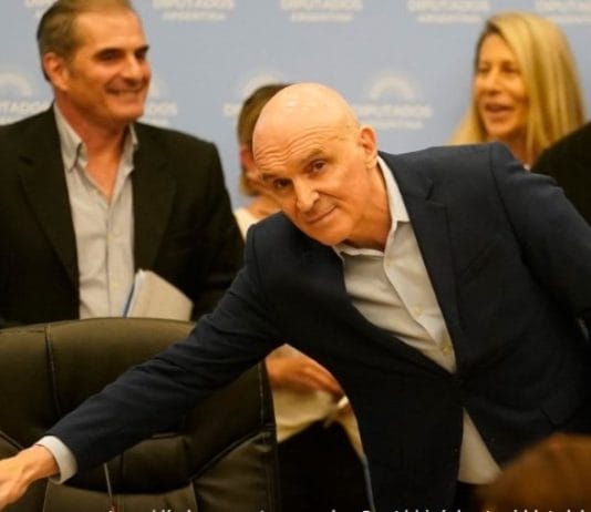 En medio de la presión de Milei, la oposición “dialoguista” condiciona su apoyo y exige cambios a la ley ómnibus