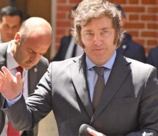 Milei, a los funcionarios de su Gobierno que no apoyaron la Ley Ómnibus: «Si no se van, los rajo»