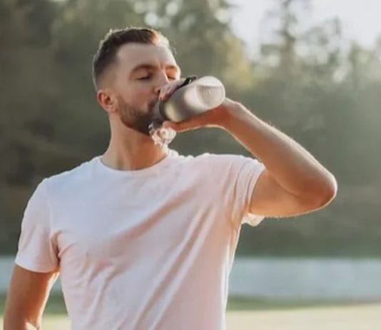 ALERTA POR OLA DE CALOR: Las claves para evitar la deshidratación