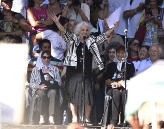 Denunciaron a Estela de Carlotto por pedir que Javier Milei «se vaya rápido»