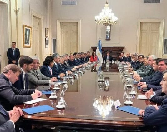 PACTO DE MAYO: Milei recibirá a los gobernadores este viernes para avanzar en el acuerdo