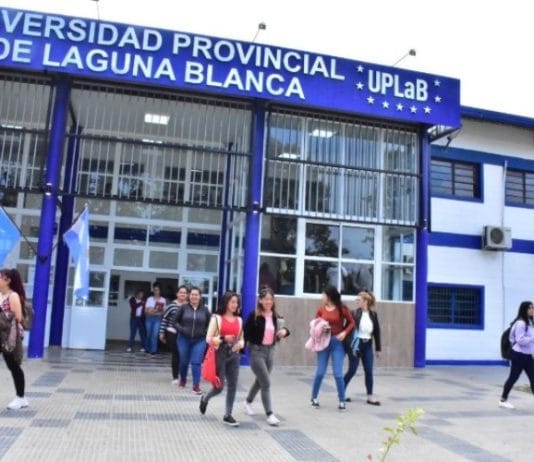 LAGUNA BLANCA: La UPLaB inició el curso básico de introducción a diversas carreras