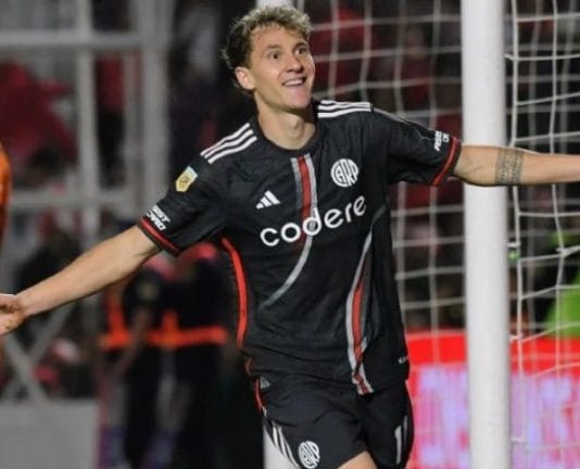 River hizo sus deberes, venció 3 a 1 a Instituto y se clasificó a los cuartos de final