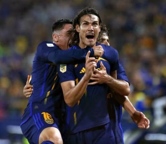 Boca le ganó a Godoy Cruz, se clasificó para los cuartos de final de la Copa de la Liga y sus hinchas empezaron a jugar el superclásico desde las tribunas