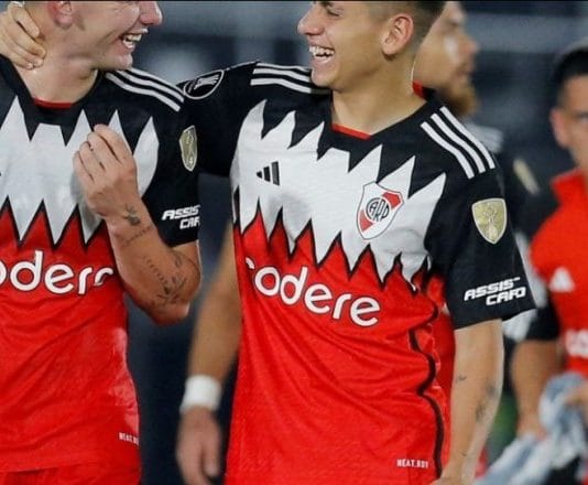 River tuvo que esperar hasta el final para ganarle a Libertad y mantener el puntaje ideal en la Copa Libertadores