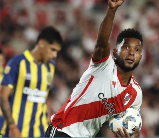 River le ganó a Rosario Central con un doblete de Borja y se acercó a la clasificación