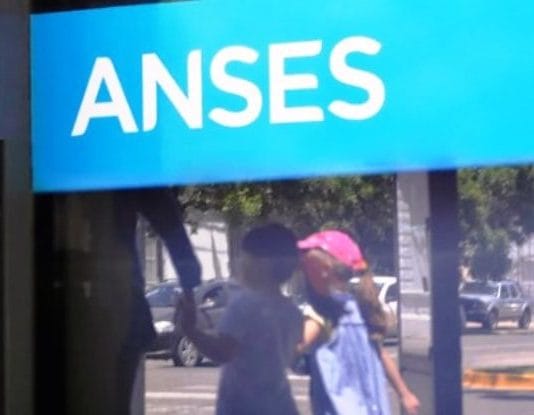 ANSES confirmó cuánto AUMENTARÁN las JUBILACIONES en JUNIO