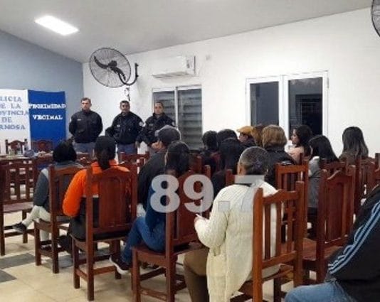 LAGUNA NAINECK: Reunión con vecinos del Barrio Centro