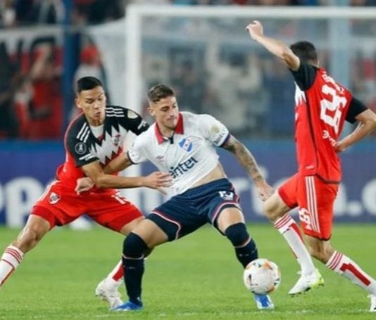 River empató con Nacional por la Copa Libertadores y postergó su clasificación al Mundial de Clubes 2025
