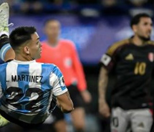 En la Bombonera, la Selección Argentina le ganó a Perú por las Eliminatorias Conmebo