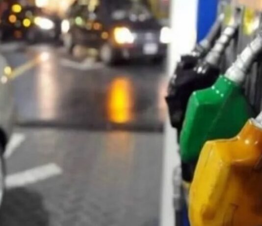 El domingo vuelven a aumentar la nafta y el gasoil