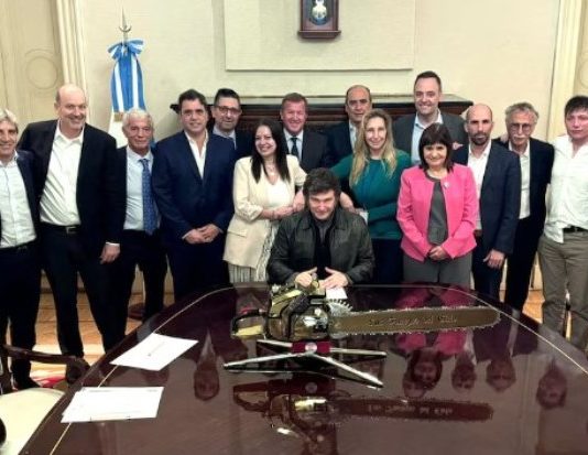Javier Milei no se tomará vacaciones y a los ministros les sugirieron que no viajen a destinos que sean símbolos de “ostentación”