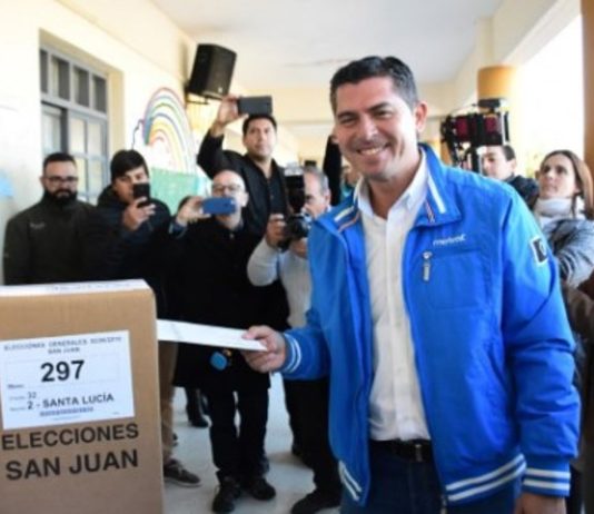 El gobernador de San Juan presentó un proyecto para eliminar la Ley de Lemas y sumar la Boleta Única
