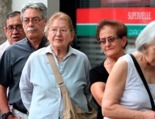 El Gobierno oficializó los nuevos valores para las jubilaciones mínimas y máximas a partir de enero 2025