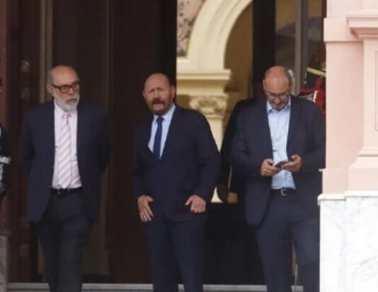 El kirchnerista Gildo Insfrán figura entre los gobernadores más beneficiados por la obra pública de Milei